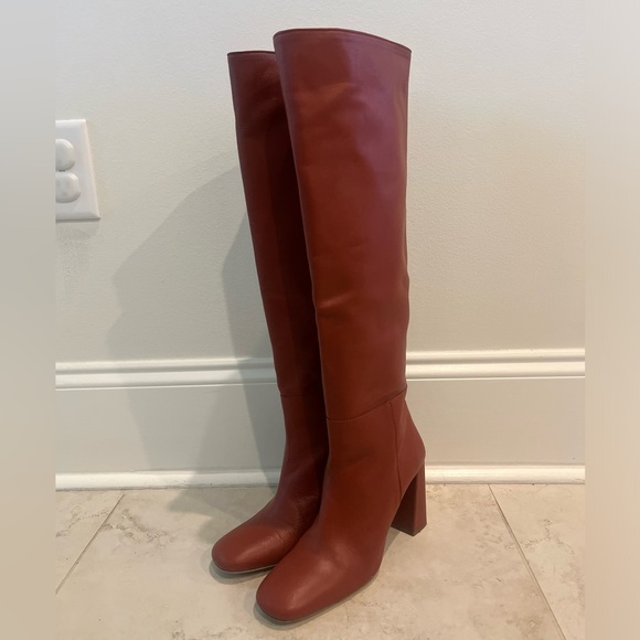 STAUD Brown Leather Boots
With dust bag - Picture 2 of 8